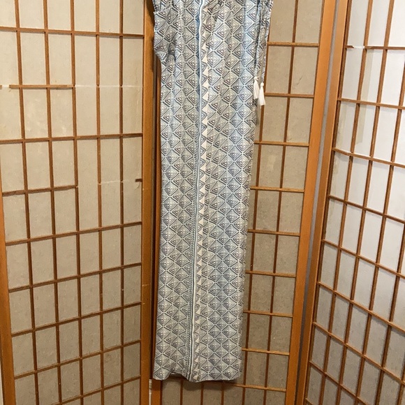 New no tags   Joie long pants. 100% silk.  Small but roomy. - Picture 5 of 8